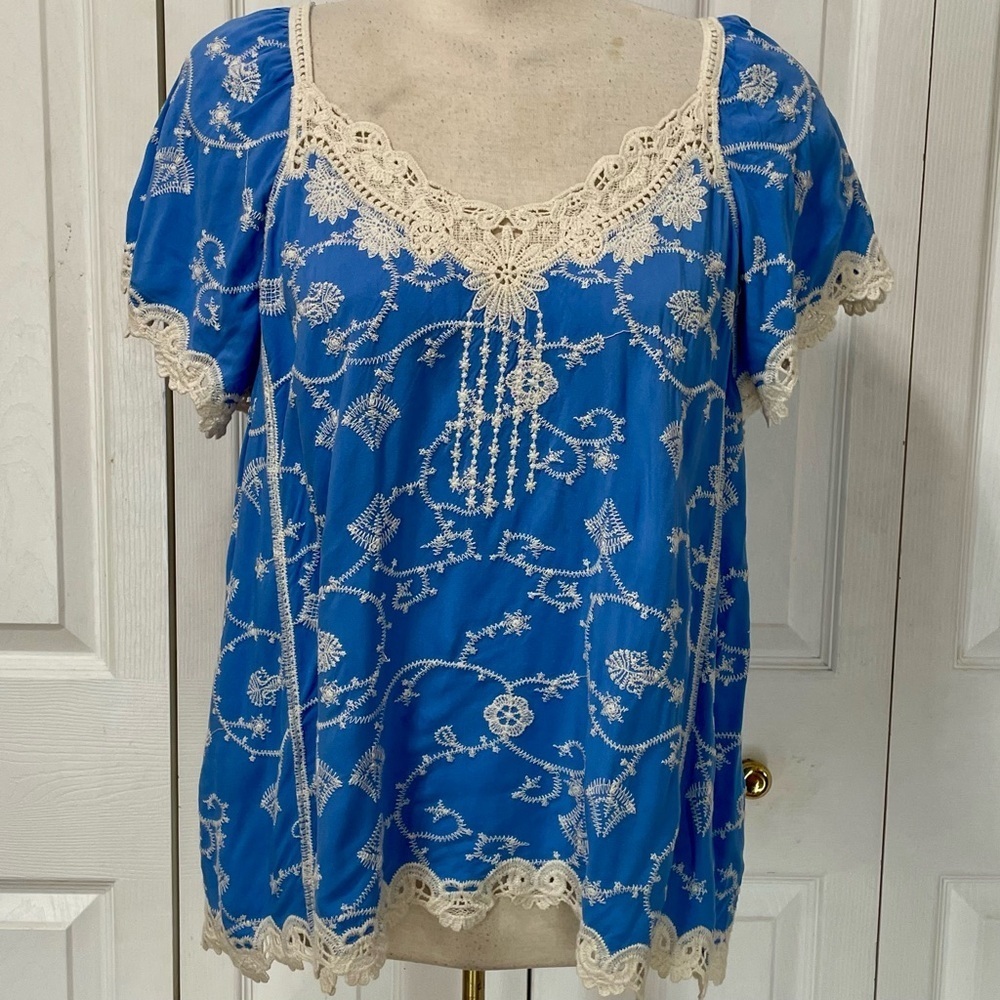 Democracy Blue and Cream Embroidered Blouse